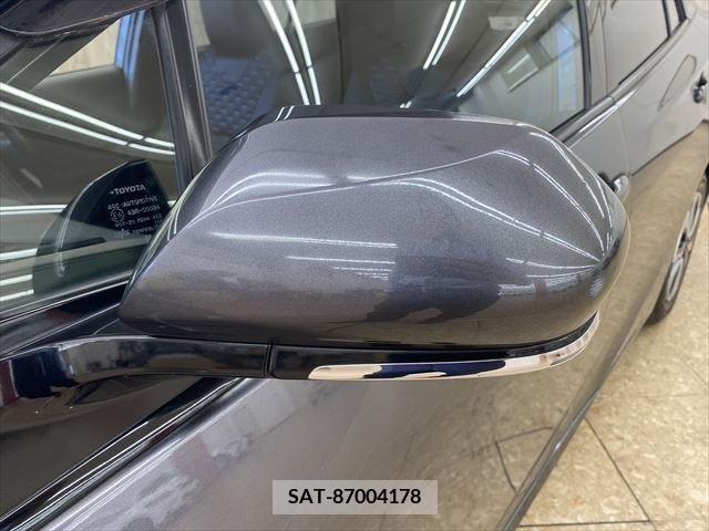 Toyota PRIUS PHV 2017-03 322567-12