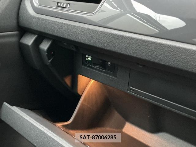 VolksWagen T-ROC 2022-04 354491-15