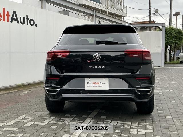VolksWagen T-ROC 2022-04 354491-11