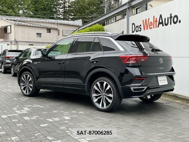 VolksWagen T-ROC 2022-04 354491-6