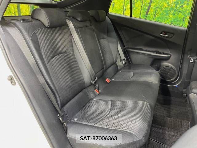 Toyota PRIUS 2016-03 282088-5