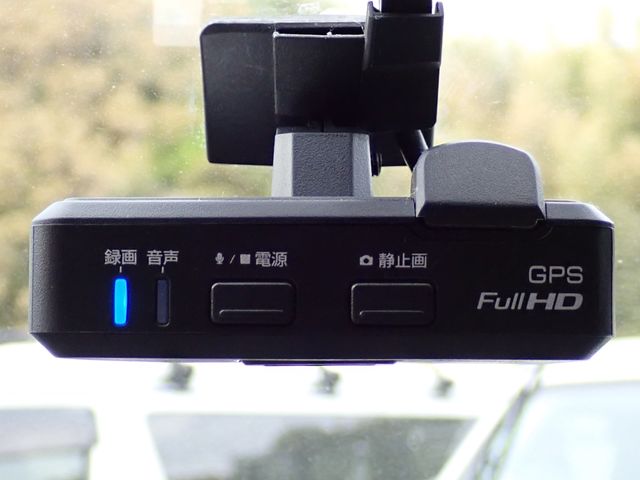 Nissan CARAVAN WAGON 2018-06 23412-11