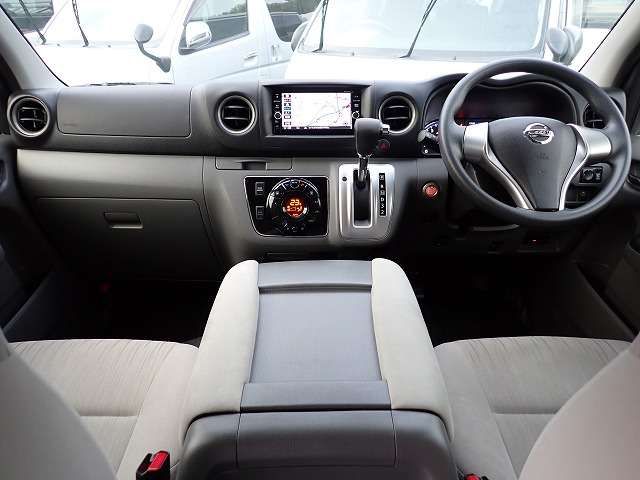 Nissan CARAVAN WAGON 2018-06 23412-6