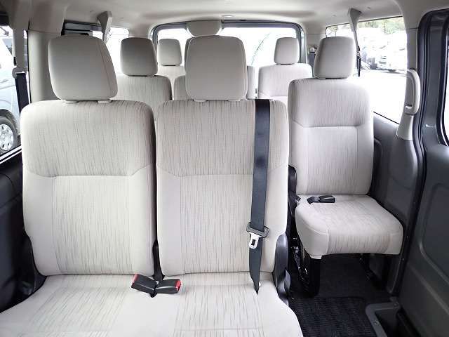 Nissan CARAVAN WAGON 2018-06 23412-26