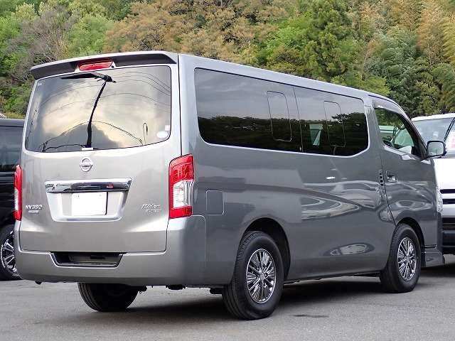 Nissan CARAVAN WAGON 2018-06 23412-1