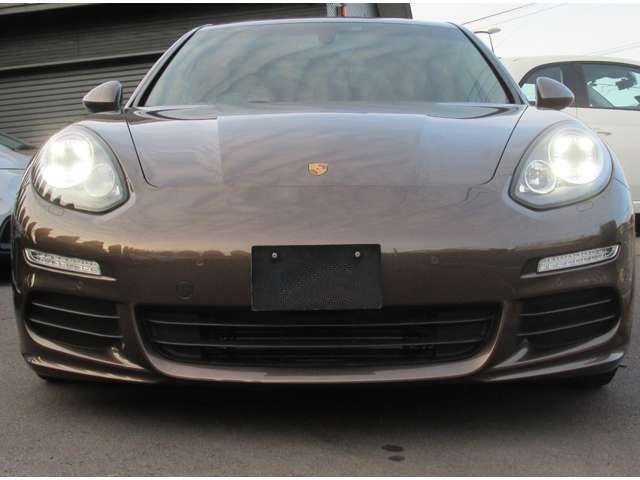 Porsche PANAMERA 2014-04 966-28