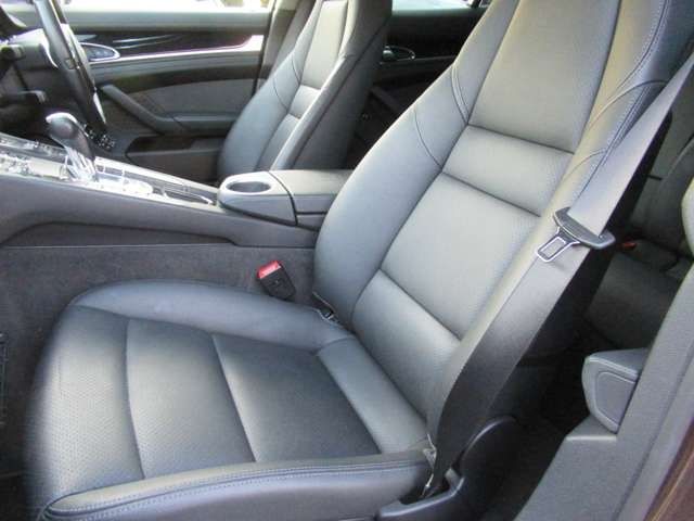 Porsche PANAMERA 2014-04 966-7