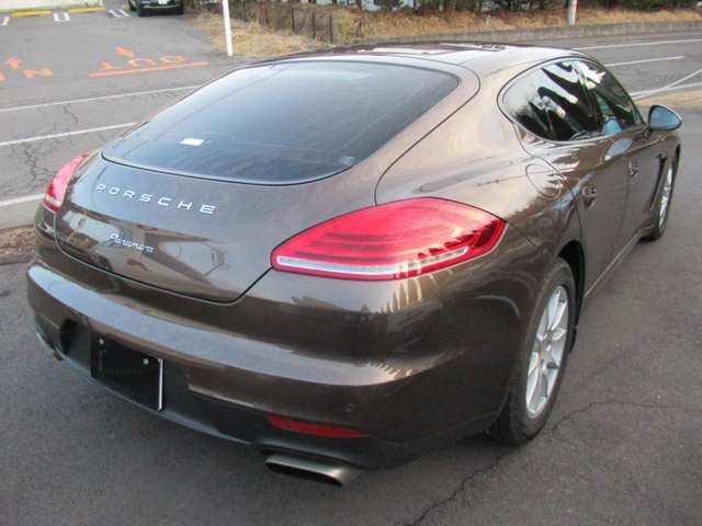 Porsche PANAMERA 2014-04 966-27