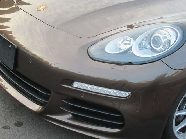 Porsche PANAMERA 2014-04 966-20