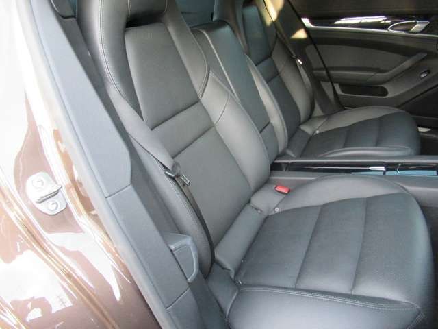 Porsche PANAMERA 2014-04 966-17
