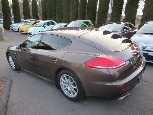Porsche PANAMERA 2014-04 966-3