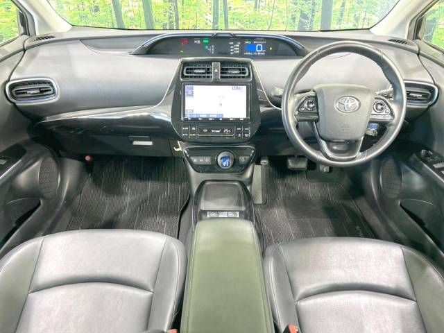 Toyota PRIUS 2020-01 16627-1