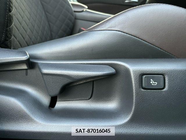 Toyota C-HR 2018-05 357771-23
