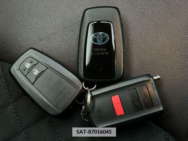 Toyota C-HR 2018-05 357771-22