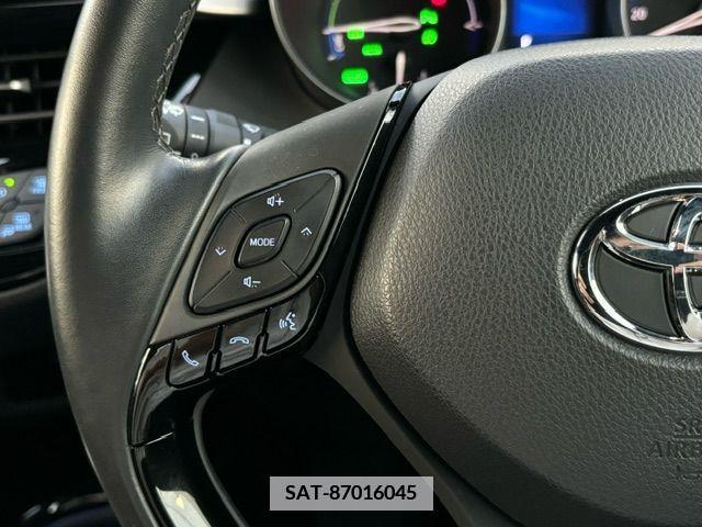 Toyota C-HR 2018-05 357771-15