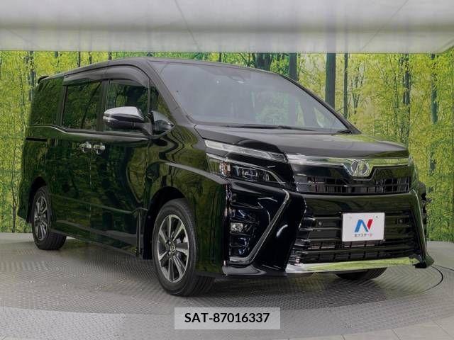 Toyota VOXY 2019-08 370414-17