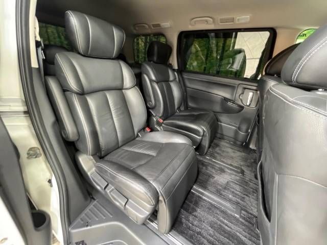 Nissan ELGRAND 2011-09 13055-8