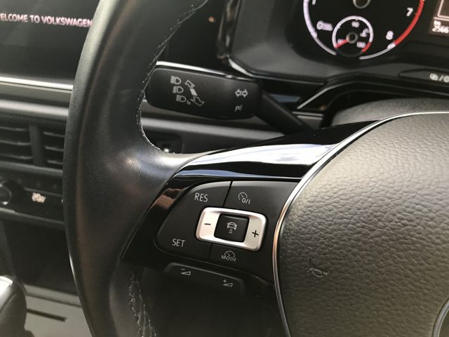 VolksWagen POLO 2019-09 13239-15