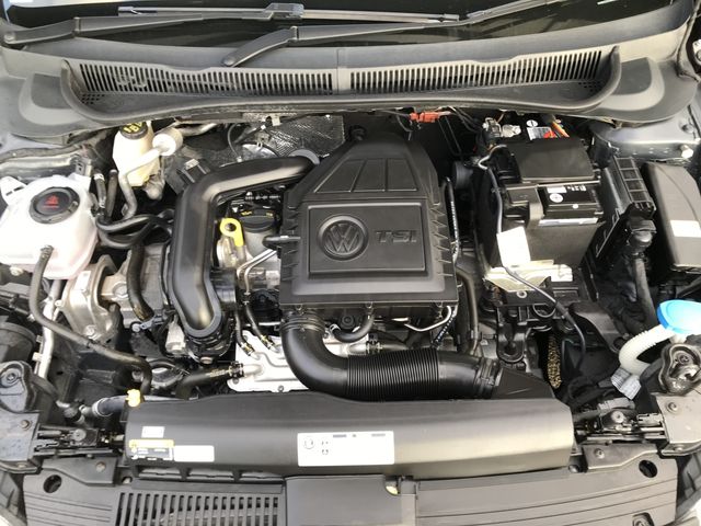 VolksWagen POLO 2019-09 13239-29