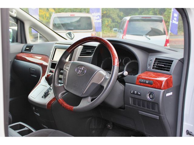 Toyota VELLFIRE 2010-03 28030-1