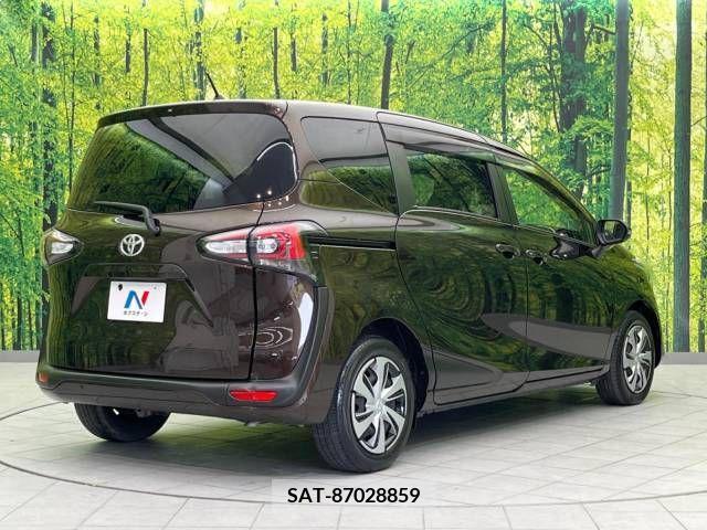 Toyota SIENTA 2019-05 331179-17