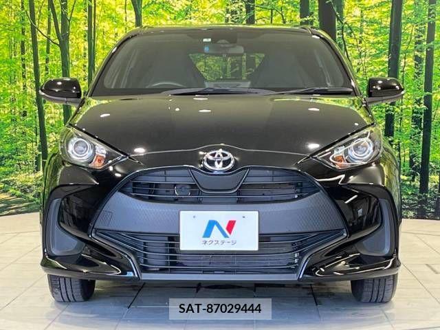 Toyota YARIS 2021-05 371422-15