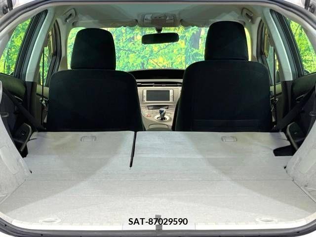 Toyota PRIUS 2013-03 255204-10
