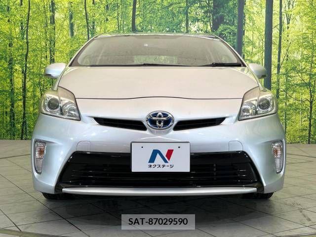 Toyota PRIUS 2013-03 255204-14