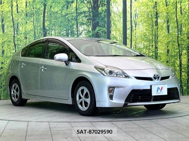 Toyota PRIUS 2013-03 255204-16