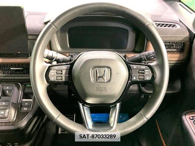 Honda e 2022-12 347637-12