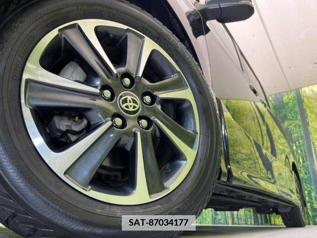 Toyota VOXY 2019-03 380761-13