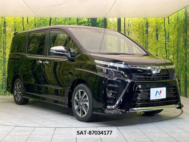 Toyota VOXY 2019-03 380761-15