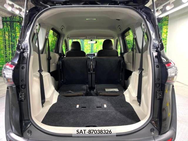 Toyota SIENTA 2017-10 285072-11