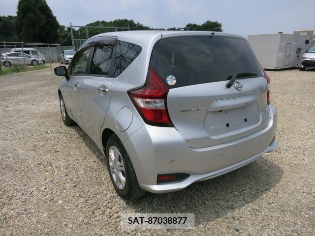 Nissan NOTE 2019-02 325479-2
