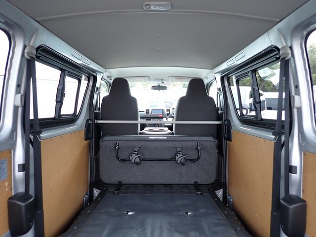Toyota HIACE VAN 2017-10 24551-25