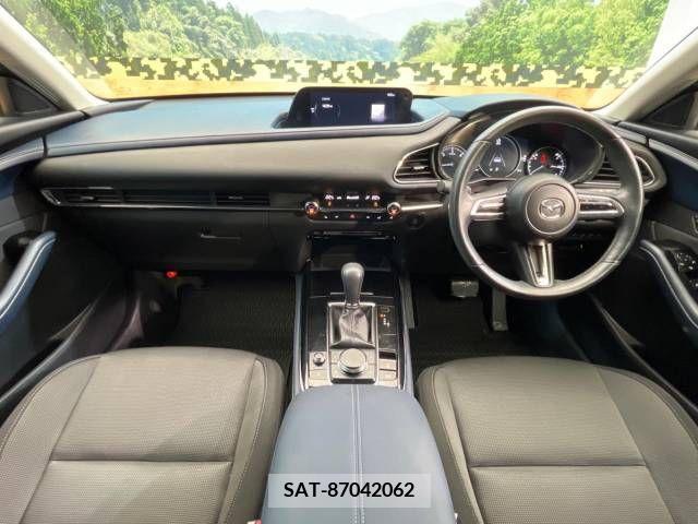 Mazda CX-30 2020-02 265666-1