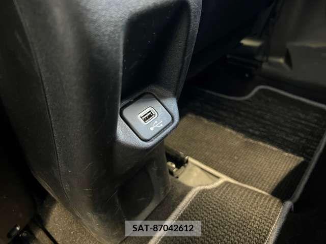 Jeep RENEGADE 2018-12 298752-15