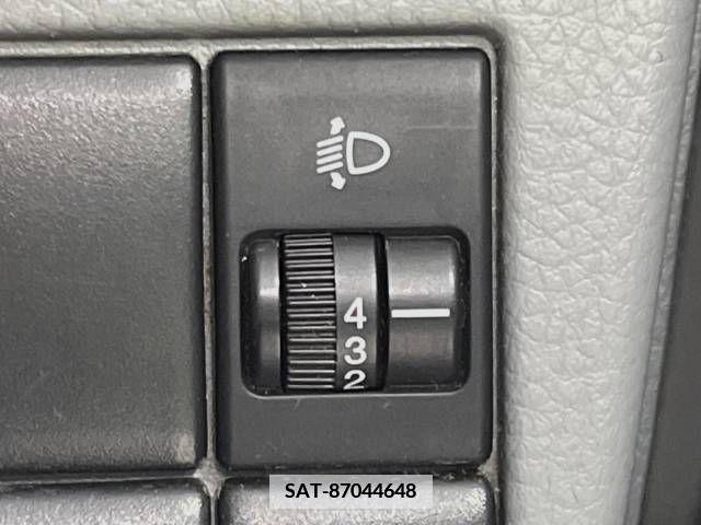 Suzuki WAGON R 2011-12 370874-7