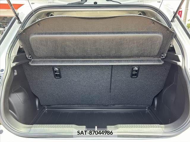 Suzuki SWIFT 2023-09 376309-20