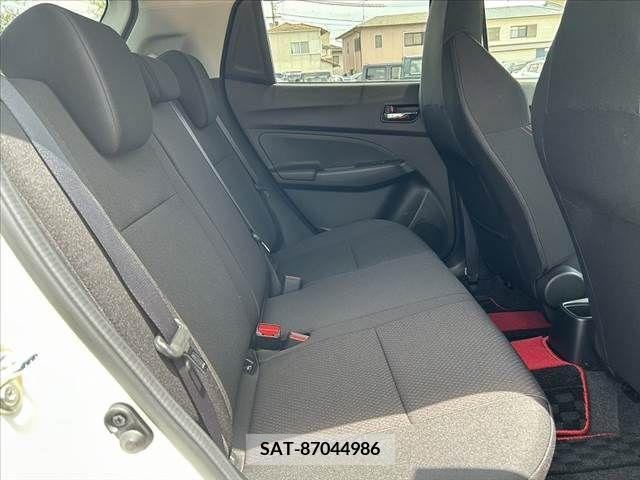 Suzuki SWIFT 2023-09 376309-19