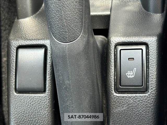 Suzuki SWIFT 2023-09 376309-26