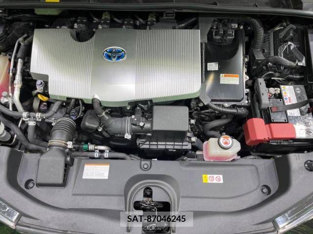 Toyota PRIUS 2017-08 282042-18