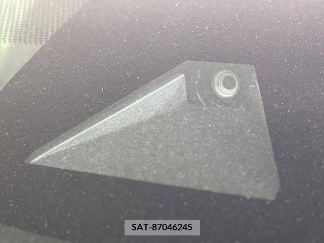 Toyota PRIUS 2017-08 282042-4