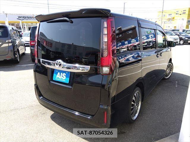 Toyota NOAH 2016-02 279455-2