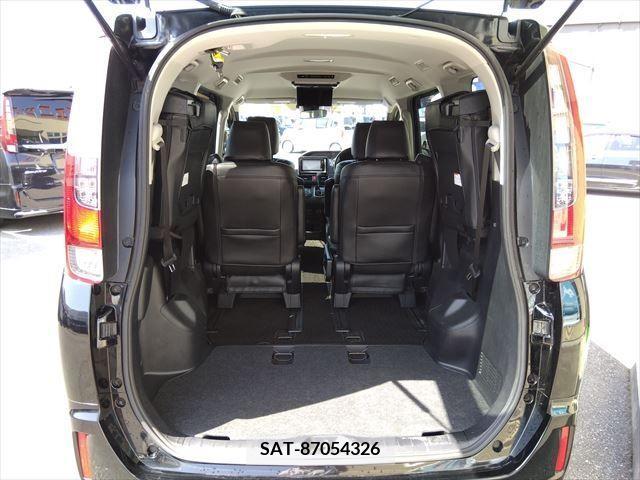 Toyota NOAH 2016-02 279455-16