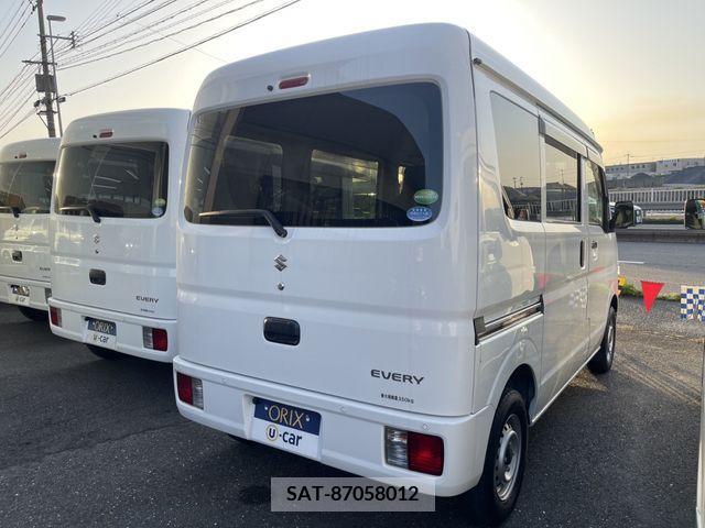 Suzuki EVERY 2020-02 297397-2