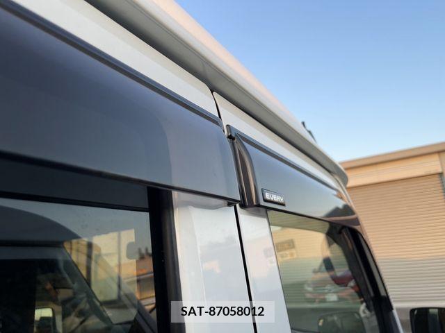 Suzuki EVERY 2020-02 297397-3