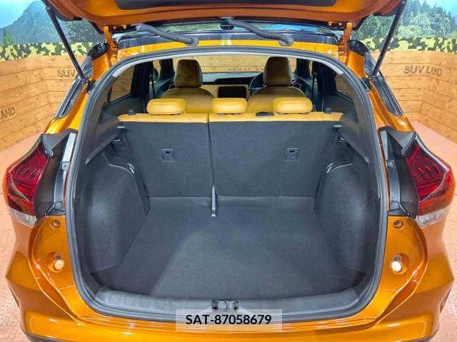 Nissan KICKS 2020-06 234606-10