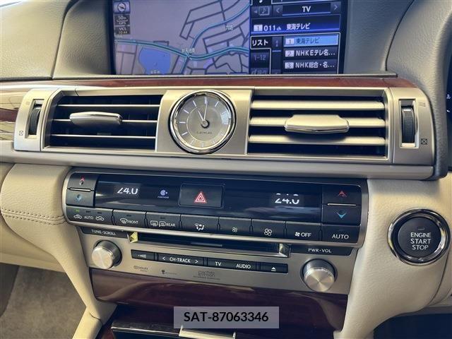 Lexus LS 2013-01 316844-15