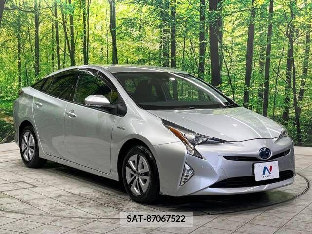 Toyota PRIUS 2016-03 322354-16